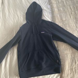 Patagonia P6 hoodie